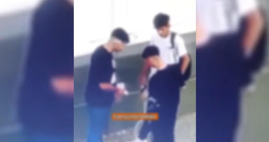 Yer: Esenyurt! Yolu kestiler ve gençler tarafından saygı duydular, yakalandılar ... Görüntüler İstanbul 2 Polisi'ni paylaştı