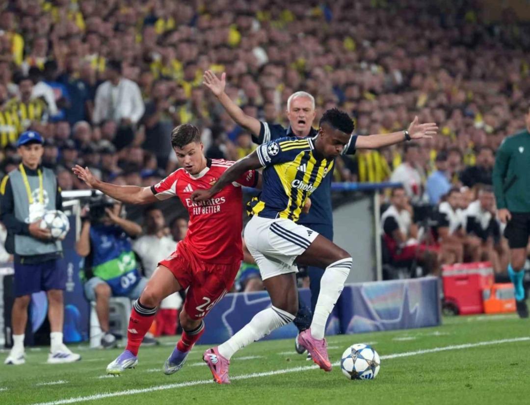 Fenerbahçe'den ayrılan ve Benfica tarafından imzalanan Jose Mourinho bir etkinlik yaratacak! 