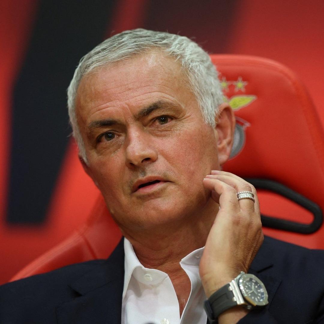 Fenerbahçe'den ayrılan ve Benfica tarafından imzalanan Jose Mourinho bir etkinlik yaratacak! 