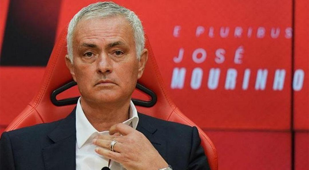 Fenerbahçe'den ayrılan ve Benfica tarafından imzalanan Jose Mourinho bir etkinlik yaratacak! 